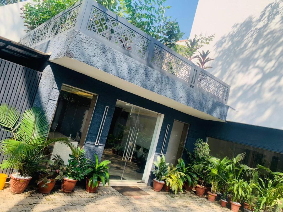 Swiss Pearl Continental Suite Wupa Exterior photo